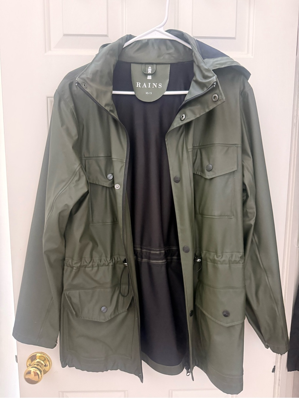 RAINS women’s Olive Green Waterproof Jacket XS/S
